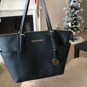Michael Kors handbag✨